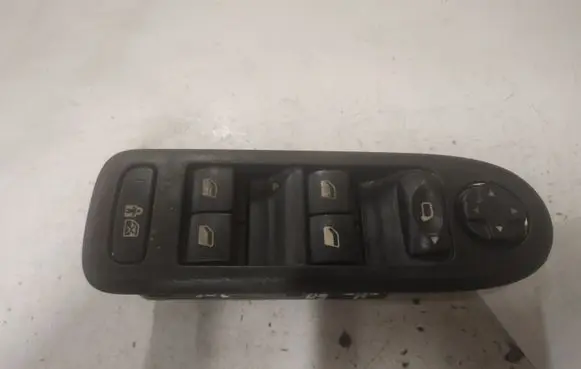 Peugeot 308 Electric window control switch 96644915XT 30170273