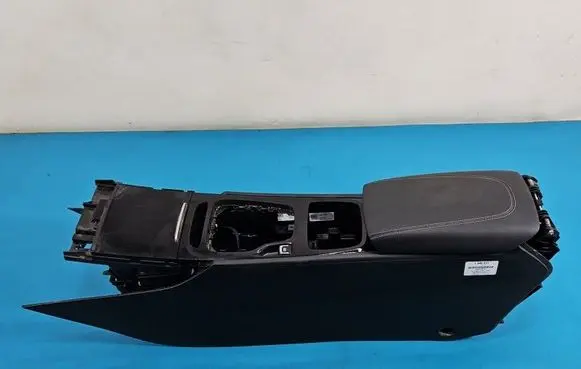 Opel Insignia B Armrest IMPRK1546611
