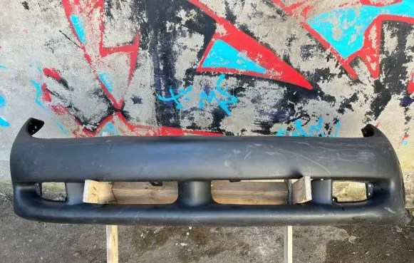 Chrysler Neon II Front bumper DGB033NA MD2000