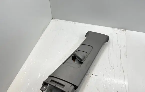 Toyota RAV 4 (XA30) (B) pillar trim (top) 7313553010 7302353010