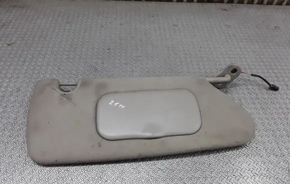 Chrysler Pacifica Sun visor