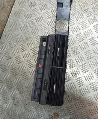 Dash center air vent grill