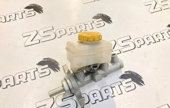 Subaru Outback Master brake cylinder