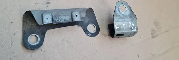 Audi A4 S4 B8 8K Fender mounting bracket 8K0821467A