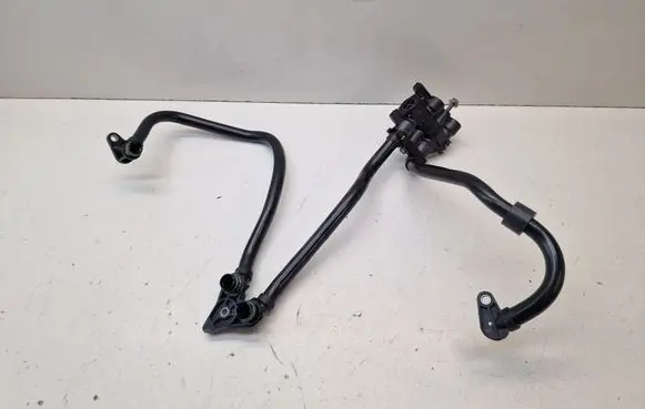 BMW 3 G20 G21 Thermostat 8481575 211072 198185