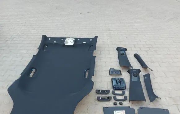 Mercedes-Benz GLC C254 Headlining 