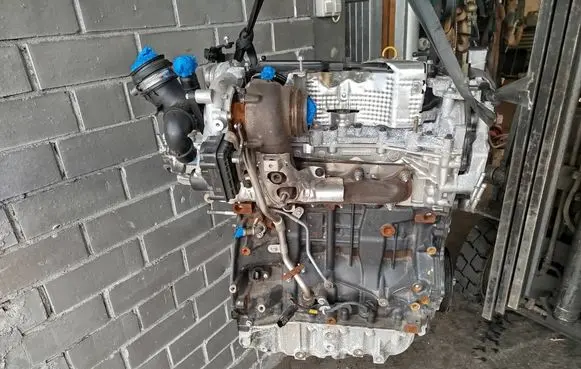 Renault Trafic III (X82) Engine M9RV710 100014971R C189698