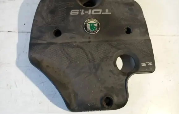 Skoda Octavia Mk1 (1U) Engine cover (trim) 038103935A