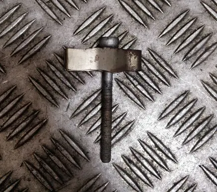 Fuel Injector clamp holder