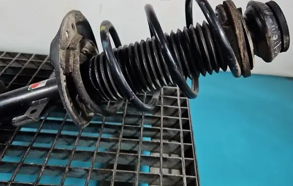 Renault Clio V Front coil spring IMPRK1570793