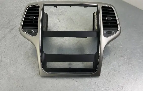 Jeep Grand Cherokee Dash center air vent grill VP00007409 VP00007408 X90016701XX