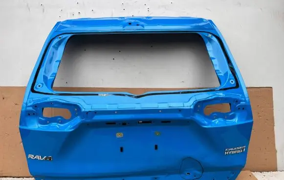 Toyota RAV 4 (XA50) Truck tailgate 