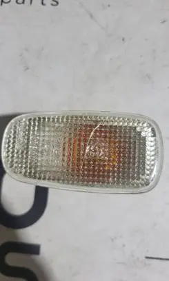 Toyota Yaris Verso Front fender indicator light 