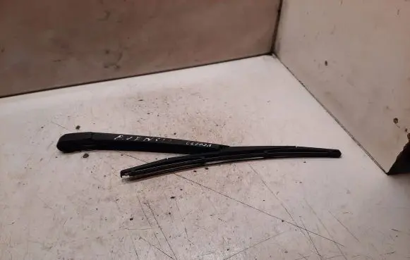 Toyota Avensis T250 Rear wiper blade 0621NT
