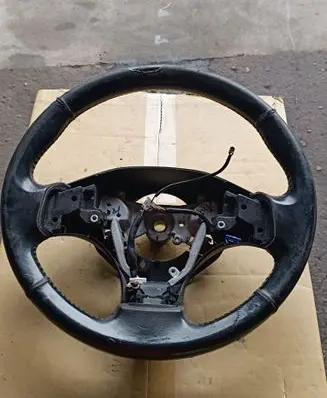 Lexus IS 220D-250-350 Steering wheel