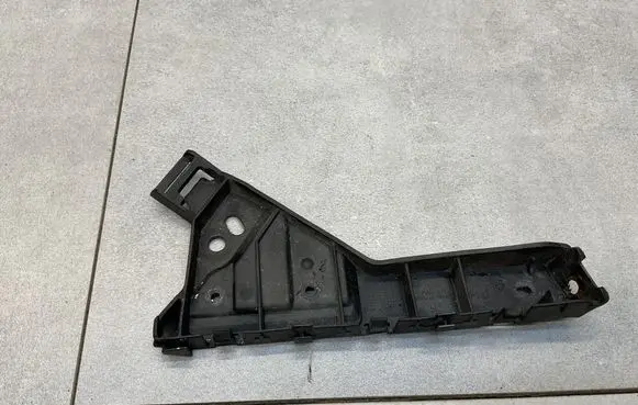 Opel Insignia A Front bumper mounting bracket 22798556