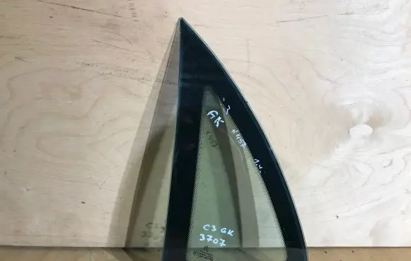 Citroen C3 Rear side window AS2