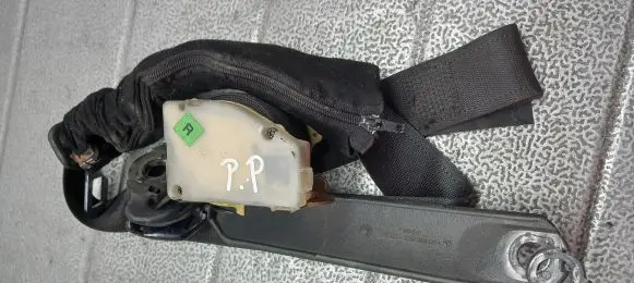 Opel Tigra A Front seatbelt