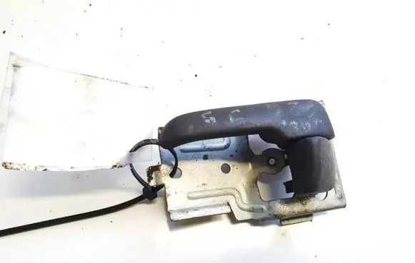 Mazda 323 F Front door interior handle MDH201