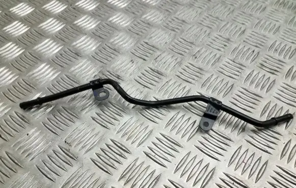 Volkswagen PASSAT B7 Engine coolant pipe/hose 5K0121070C