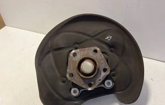 Audi Q7 4M Rear wheel hub 4M0505432Q 4M0505460