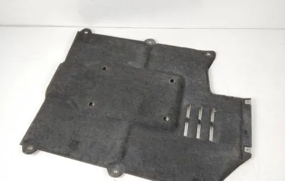 Porsche Macan (95B) Heat shield in engine bay 