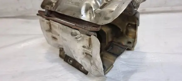 Ford Mondeo MK V Heat shield in engine bay DS715K291AG