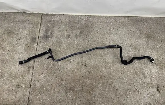 BMW X6 G06 Engine coolant pipe/hose 9887098