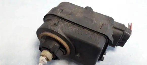 Peugeot 306 Headlight level adjustment motor 