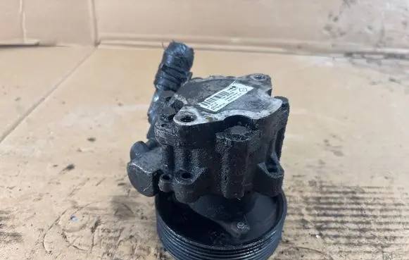 Renault Master II Power steering pump 7691955329 8200193992
