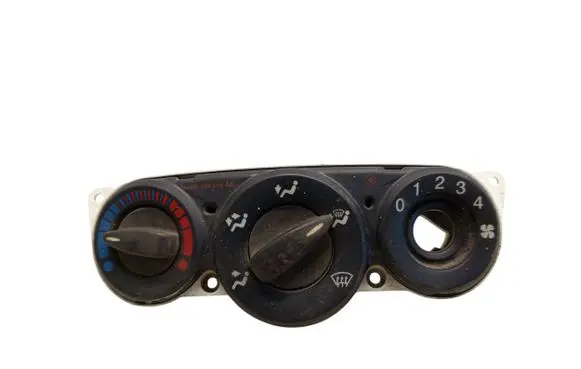 Ford Focus Climate control unit 98AB18C419AE