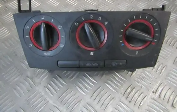 Mazda 3 I Climate control unit