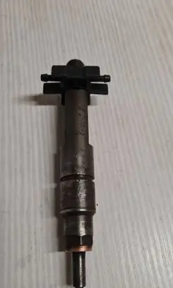 Volvo S40, V40 Fuel injector 7700875036 0432193753