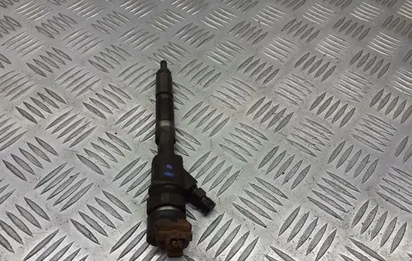 Toyota Yaris Fuel injectors set 0445110215