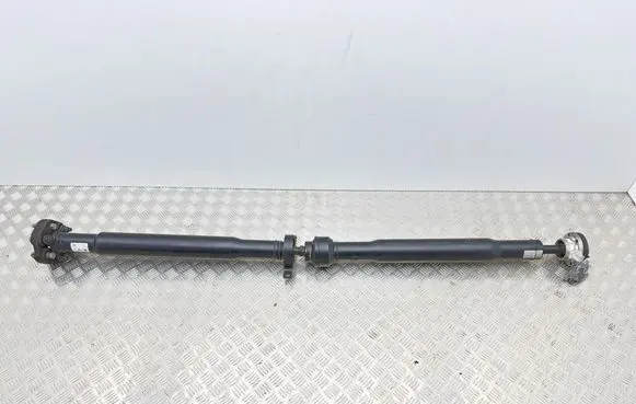 Maserati Ghibli Drive shaft (set) 06700394530 8353150174 670039453
