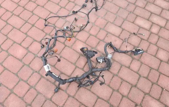 Opel Insignia A Engine installation wiring loom 23143189