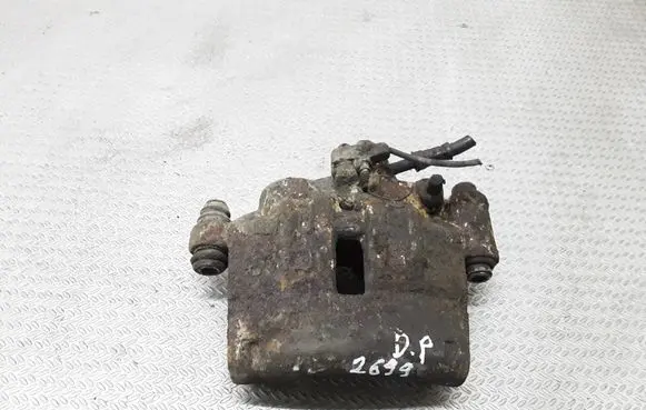 Mercedes-Benz Sprinter W901 W902 W903 W904 Front brake caliper