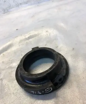 Ford Mondeo MK V Rear coil spring rubber mount Dg9c5599axc