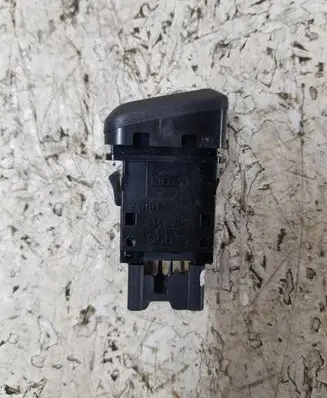 Nissan Almera N16 Hazard light switch 06016