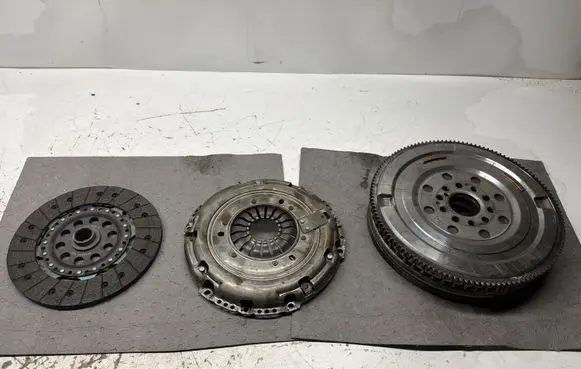 Volvo V60 Clutch set kit 324082810