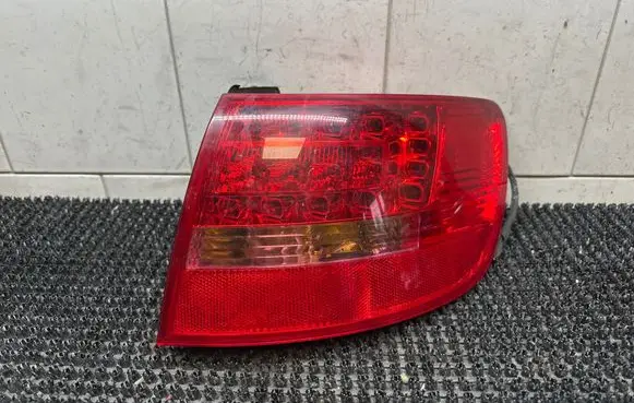 Rear/tail lights