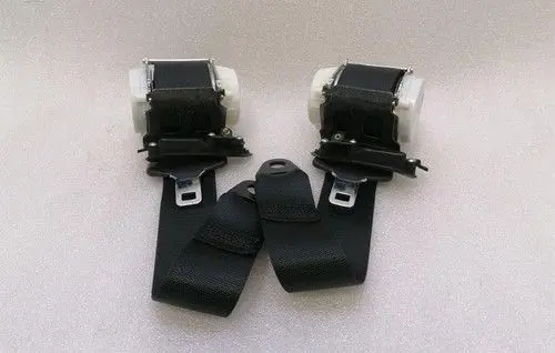 Ferrari California F149 Rear seatbelt
