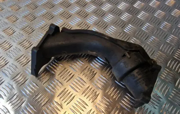 Audi A8 S8 D3 4E Intake manifold 057129637G