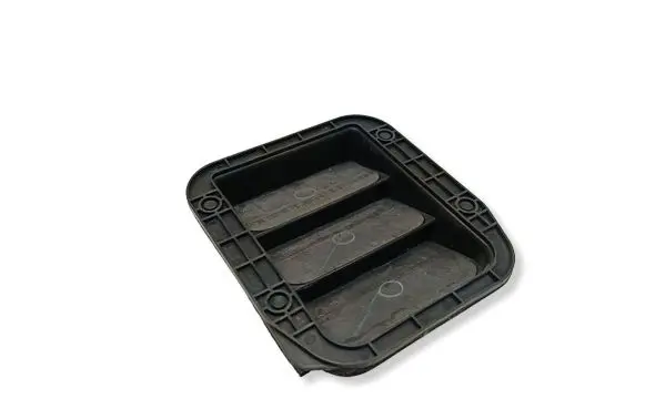 Honda CR-V Quarter panel pressure vent 
