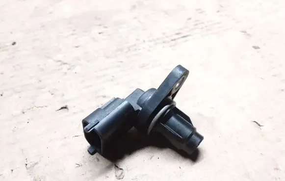 KIA Ceed Camshaft position sensor 393002A000