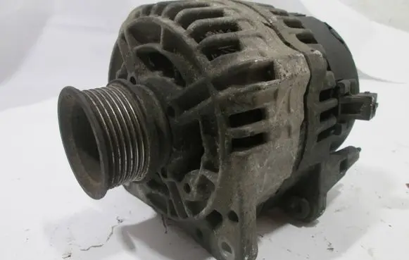 Volkswagen Sharan Generator/alternator 021903025C 0123520002
