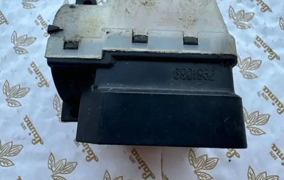BMW 5 E39 Ignition lock contact 6901962
