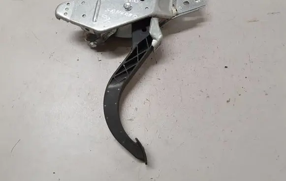 Clutch pedal