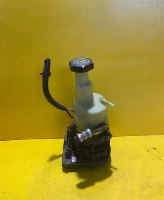 Ford Mondeo MK IV Power steering pump