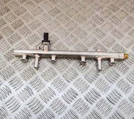 Audi A4 S4 B9 8W Fuel main line pipe 06K133317G